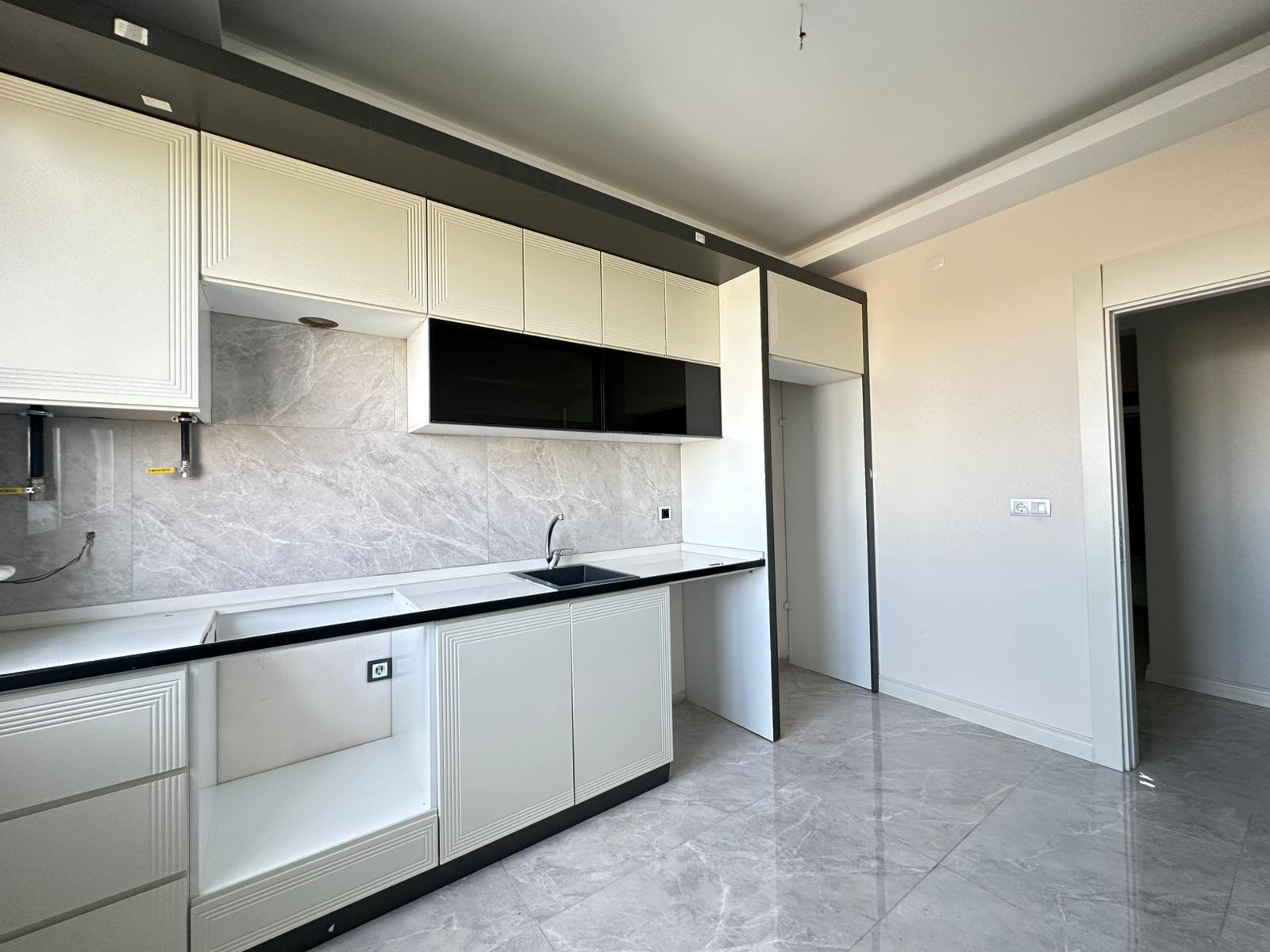 DİYARBAKIR ÜÇKUYU MAH. SIFIR YAPIDA SATILIK 2+0 DAİRE